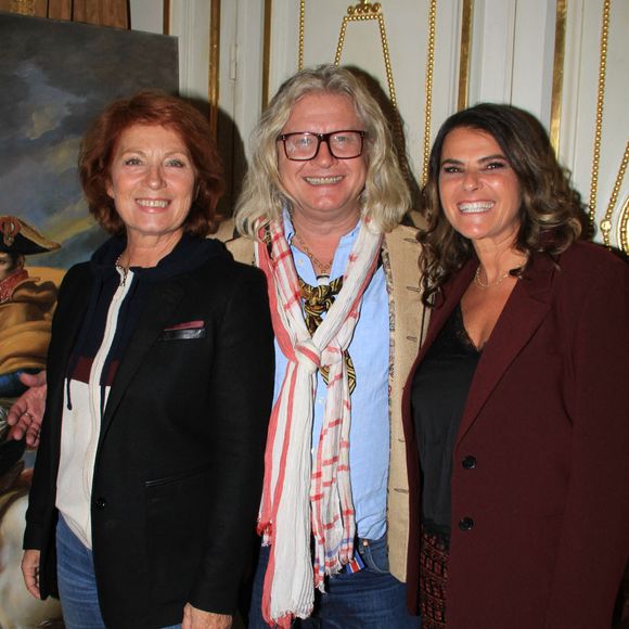 Exclusif - Véronique Genest, Pierre-Jean Chalençon, Valérie Perez-Ennouchi - Soirée de dédicace de l'auteure Valérie Perez-Ennouchi pour son livre "Destins de femmes" au palais Vivienne à Paris le 11 octobre 2021. © Baldini / Bestimage
