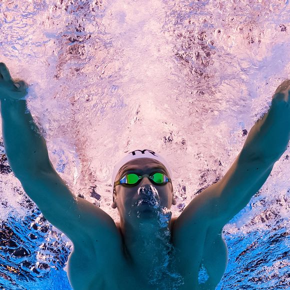 Leon Marchand de France participe à la demi-finale du 200 mètres quatre nages et bat le record du monde lors de la 20e journée des Championnats du monde de natation le 30 juillet 2025 à Singapour. Photo de Joel Marklund/Bildbyran/ABACAPRESS.COM