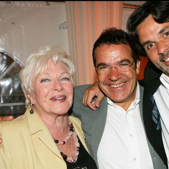 Jean-Luc Azoulay et Christophe Barratier Johnny Hallyday - 77e anniversaire de Line Renaud à La Jonchère
BERTRAND RINDOFF PETROFF / BESTIMAGE