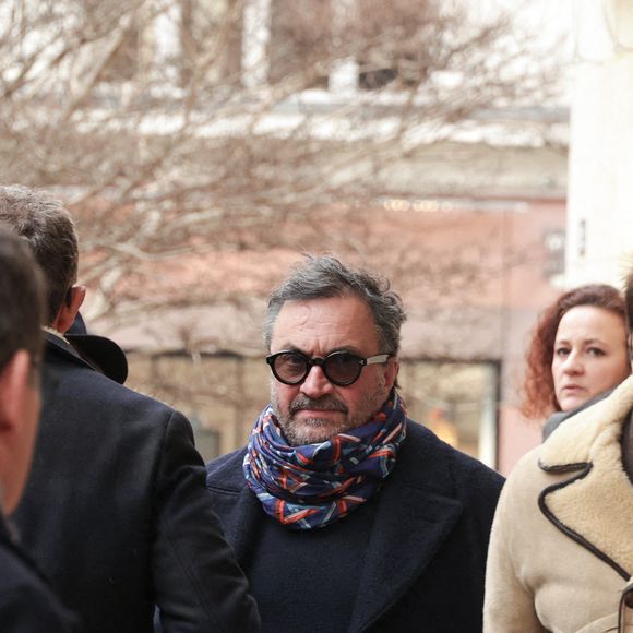 Laurent Mariotte assistant à la cérémonie d'enterrement de Jean-Luc Petitrenaud à l'église Saint-Pierre du Gros Caillou dans le 7e arrondissement de Paris, France, le 17 janvier 2025. Jean-Luc Petitrenaud, critique gastronomique et personnalité de la télévision française, est décédé le 10 janvier à l'âge de 74 ans. Photo par Nasser Berzane/ABACAPRESS.COM