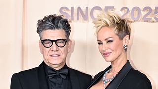 “Tu ressembles à David Bowie” : cette remarque de Marc Lavoine a transformé le rapport d’Adriana Karembeu à son apparence