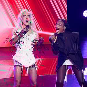 Exclusif - Ebony et Bilal Hassani lors de l’enregistrement de l’émission “Les stars s’unissent pour le Sidaction” au théâtre Marigny à Paris, France, le 11 mars 2025. L’émission sera diffusée en prime le 22 mars sur France 2. © Guirec-Moreau/ Bestimage