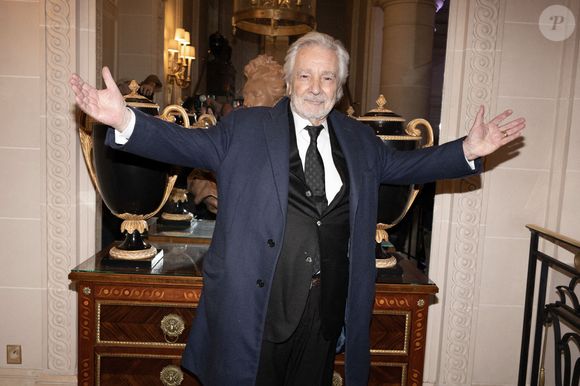 Pierre Arditi participe au Gala des Stethos d'or 2024 à l'Hôtel George V, le 18 mars 2024 à Paris, France. Photo par David NIVIERE/ABACAPRESS.COM