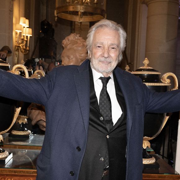 Pierre Arditi participe au Gala des Stethos d'or 2024 à l'Hôtel George V, le 18 mars 2024 à Paris, France. Photo par David NIVIERE/ABACAPRESS.COM