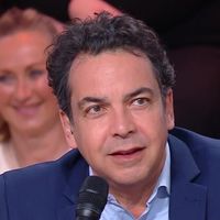 "C’est très chiant" : En duplex à Cannes, Patrick Cohen perd son calme après une surprenante interruption