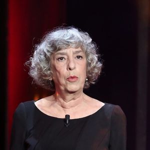 Anémone - Spectacle "Elles se croient toutes Joly" en hommage à Sylvie Joly, mis en scène par Pierre Palmade, au théâtre de Paris dans le 9ème arrondissement à Paris. 
© Dominique Jacovides - Romuald Meigneux / Bestimage