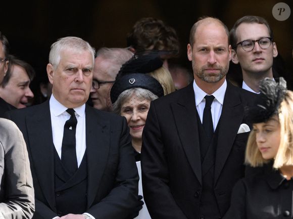 Le prince Andrew arrive à la messe de Requiem de la duchesse de Kent, à la cathédrale de Westminster, dans le centre de Londres. Photo by PA Photo/ Bestimage