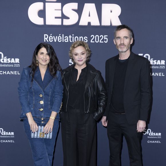 Géraldine Nakache, Delphine Baril et Jean-Christophe Meurisse - Photocall de la soirée "Cesar Révélations 2025" au Trianon à Paris le 20 janvier 2025.

© Olivier Borde / Bestimage