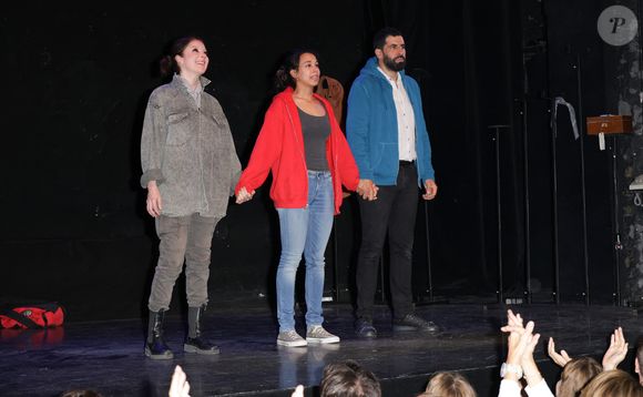 Magali Genoud, Maëlis Adalle et Azeddine Benamara - Première de la pièce "Le dernier cèdre du Liban" au théâtre de l'oeuvre à Paris le 11 septembre 2025.  Coadic Guirec/Bestimage