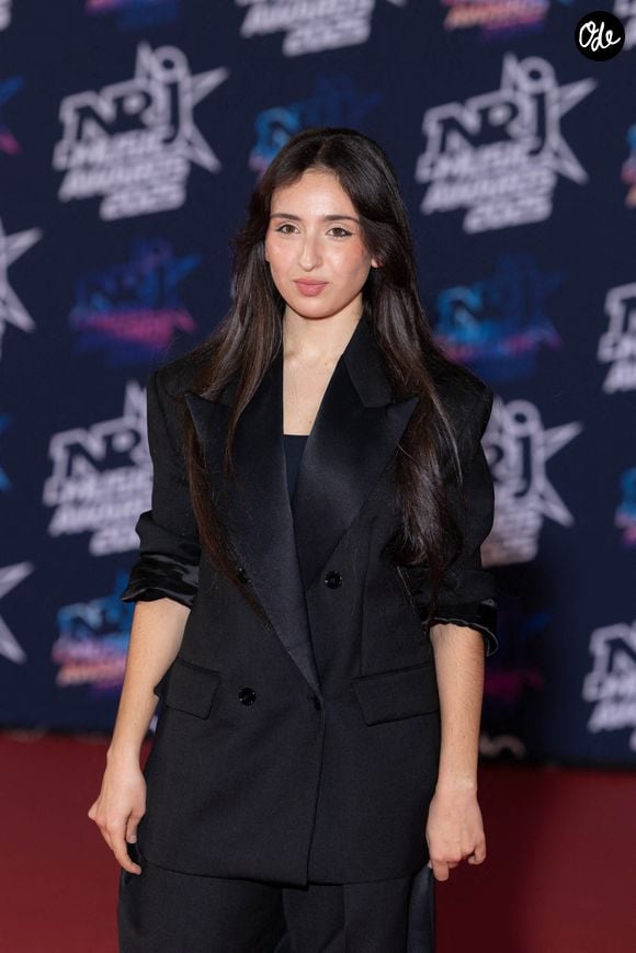 Une décision motivée par sa santé

Ambre Jadah participe à la séance photo organisée dans le cadre de la 27e édition des NRJ Music Awards, le 31 octobre 2025 à Cannes, en France. Photo : Shootpix/ABACAPRESS.COM