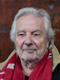 Pierre Arditi : "entre 3000 et 4000 bouteilles", le comédien possédait une grande cave dans son appartement parisien