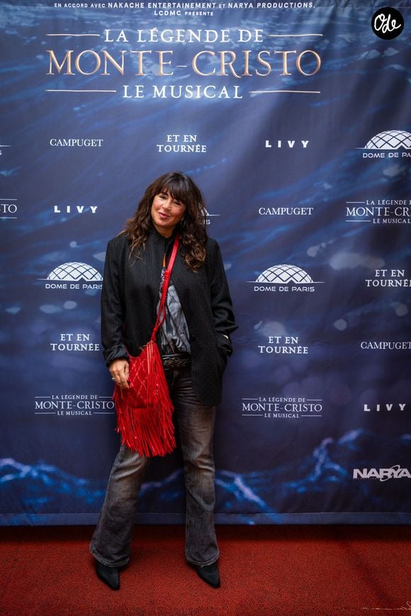 "C'est fou, une mauvaise rencontre. Il faut parfois une vie pour s'en remettre", confie la fille de Georges et Maryse Wolinski.

Elsa Wolinski au photocall du showcase de présentation de la comédie musicale "La Légende du Comte de Monte Cristo" à Salle Gaveau à Paris, France, le 25 septembre 2025. © Julien Sarkissian/Bestimage