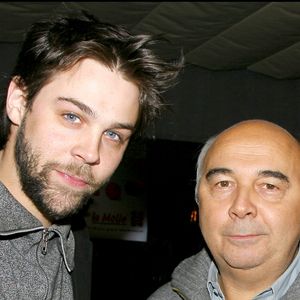 Exclusif - Arthur et Gérard Jugnot - Premier championnat de pétanque molle organisée au café de la Jatte à Neuilly  DOMINIQUE JACOVIDES / BESTIMAGE
