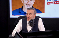 Elie Semoun dans l'émission "1h avec..." de Bernard Montiel sur RFM