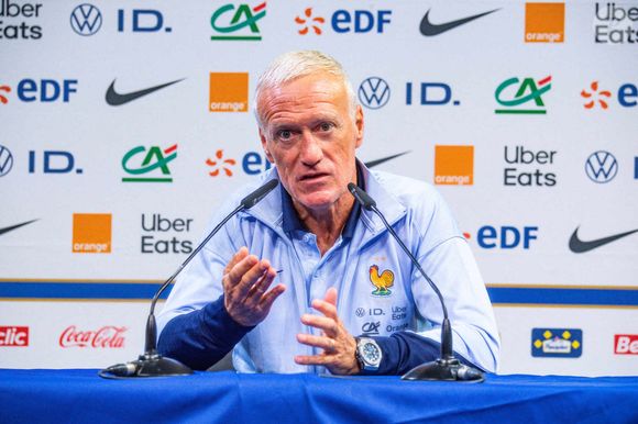 L'ancien joueur de l'OM a remporté la Coupe du monde 1998 en tant que joueur avec l'équipe de France

Le sélectionneur de l'équipe de France Didier Deschamps en conférence de presse avant les deux matches de Ligue des nations contre l’Italie et la Belgique au centre National du Football de Clairefontaine-en-Yvelines, France, le 2 septembre 2024. © Baptiste Autissier/Panoramic/Bestimage