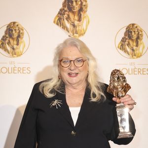 Josiane Balasko (Molière de la Comédienne dans un spectacle de théâtre privé pour "Ça, c'est l'amour") - Photocall des lauréats de la 37ème Nuit des Molières aux Folies Bergère à Paris le 4 mai 2026.
© Jack Tribeca / Bestimage