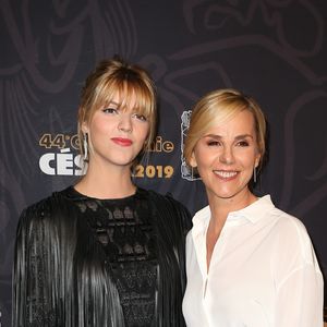 Laurence Ferrari s'est confiée sur sa fille Laelou.
Laurence Ferrari et sa fille Laëtitia Hugues - Photocall de la 44ème cérémonie des César à la salle Pleyel à Paris. Le 22 février 2019. © Borde-Jacovides / Bestimage