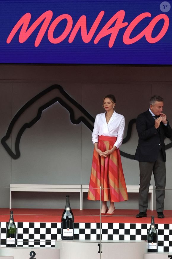 La princesse Charlene de Monaco et Alejandro Agag, fondateur et président de Formula E - Monaco E-Prix 2025, Round 7, le 4 mai 2025. Le pilote Sébastien Buemi a remporté la course devant Oliver Rowland suivi par Nick Cassidy C'est la 8eme édition du Monaco E-prix. A l’occasion de la 11eme saison du Championnat du Monde ABB FIA Formula E, les monoplaces de 3eme génération ont parcouru les rues de la Principauté. © Claudia Albuquerquet/Bestimage