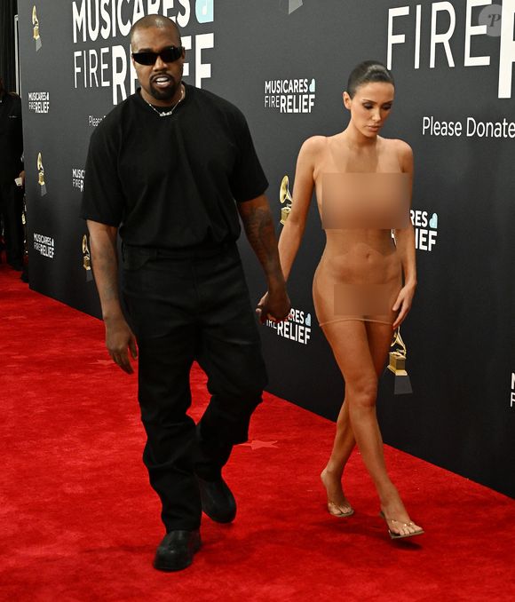Jusqu'à présent, une rumeur laissait entendre que le couple avait été mis dehors.

Kanye West et Bianca Censori à la la 67ème cérémonie des Grammy Awards 2025 à Los Angeles le 2 février 2025.