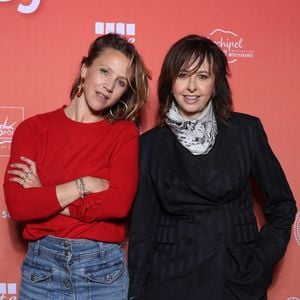 Exclusif - La scénariste Marie Kremer et Valérie Bonneton - Photocall de la série "L'affaire Laura Stern" lors du 2ème Festival Creatvty 2025 des séries et créations audiovisuelles à Sète, le 14 novembre 2025.
© Denis Guignebourg / Bestimage