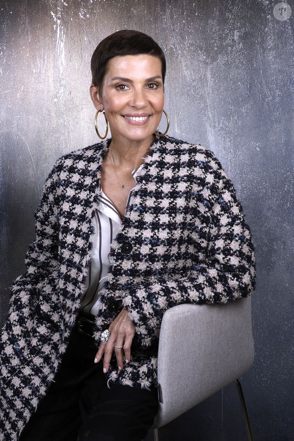 Exclusif - Portrait de Cristina Cordula lors de l'enregistrement de l'émission "Chez Jordan de Luxe" à Paris. Le 18 septembre 2024
© Cédric Perrin / Bestimage