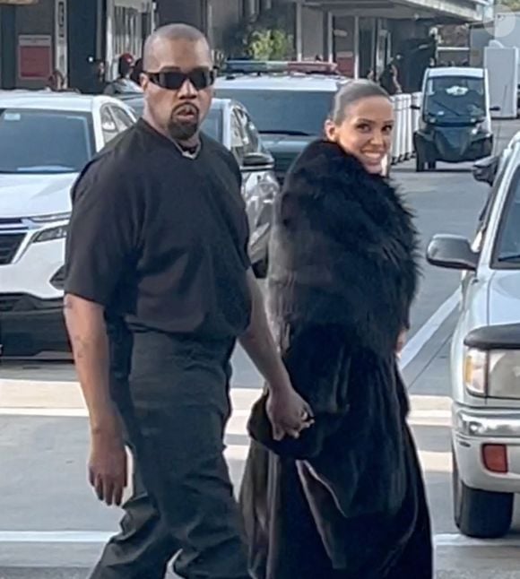 Kanye West et Bianca Censori en arrivant à la 67ème cérémonie des Grammy Awards 2025 à Los Angeles le 2 février 2025.