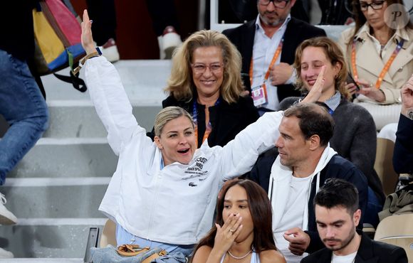 Laure Boulleau et Bruno Cheyrou dans les tribunes lors des Internationaux de France de Tennis de Roland Garros 2025, à Paris, France, le 28 mai 2025. © Jacovides-Moreau/Bestimage