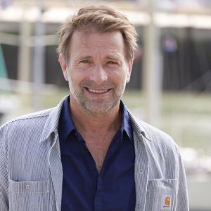 Le couple vit dans le village avec ses deux filles, qui y sont scolarisées.
Thomas Jouannet au photocall de "Prométhée" lors de la 24ème édition du Festival de la Fiction TV de la Rochelle, le 15 septembre 2022.
© Christophe Aubert via Bestimage
