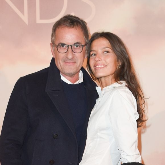 Christophe Dechavanne a traversé une période difficile après sa condamnation et son départ de "Quelle époque !".

Christophe Dechavanne et sa fille Ninon à l'avant-première du film "Holy Lands" au cinéma UGC Normandie à Paris, France. © Coadic Guirec/Bestimage