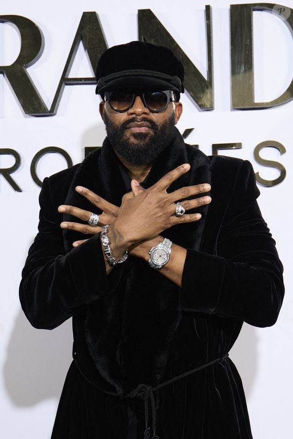 Fally Ipupa - Première édition des Trophées Madame – Le Grand Dîner dans le cadre prestigieux de l'hôtel Peninsula à Paris le 6 mars 2025. © Cyril Moreau/Bestimage