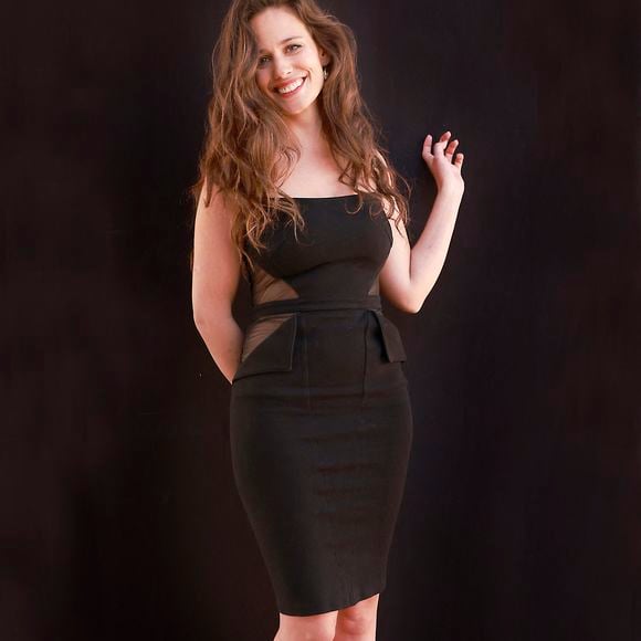 Lucie Lucas de la série Cannes Confidential
CANNESERIES 2023 Saison 6 à Cannes, dimanche 16 avril 2023.