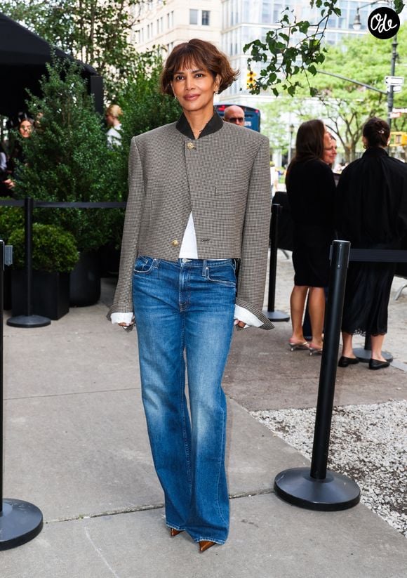 Halle Berry arrive au "Chanel Through The Lens Luncheon" à New York.

© Bestimage