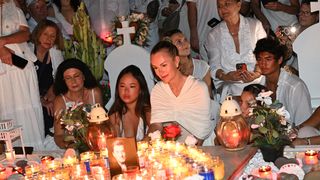 "Tu étais vraiment unique" : Laeticia Hallyday salue son ami Kelly, parti à l'âge de 47 ans