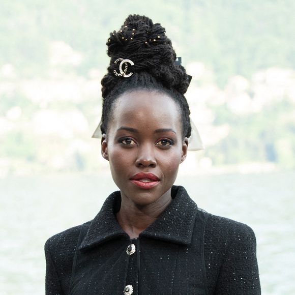 Lupita Nyong’o au défilé Chanel Croisière 2025 à la Villa d'Este à Côme, en Italie, le 29 avril 2025. Photo : Aurore Marechal/ABACAPRESS.COM