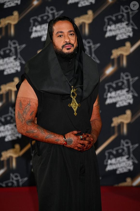Slimane - Photocall de la 26ème édition des NRJ Music Awards au palais des festivals de Cannes, le 1er novembre 2024.
© Bebert / Guignebourg / Bestimage