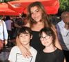 En 2012, alors qu'elle file le parfait amour avec l'humoriste Jean-Marie Bigard - de 28 ans son aîné -, la jeune femme se retrouve propulsée dans le bain de la parentalité avec la naissance de leurs jumeaux, Jules et Bella. 

Lola Marois et ses enfants Bella et Jules - People à l'évènement "Les Brunchs du Shelby" by Brahim Zaibat et Noam Chouat au Concorde Atlantique à Paris, le 13 juin 2021.
© Baldini/Bestimage
