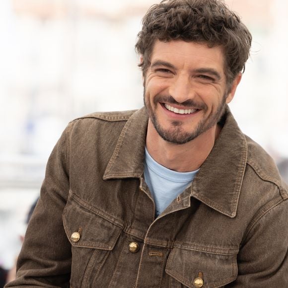 Niels Schneider - Photocall du film "L'Inconnue" lors du 79ème Festival International du Film de Cannes, le 19 mai 2026.
© Jacovides/Moreau/Bestimage