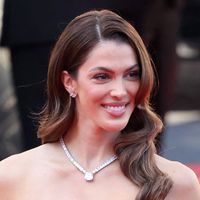 Iris Mittenaere déjà séparée d'Antoine Dupont après les retrouvailles cannoises : “Le marathon continue”