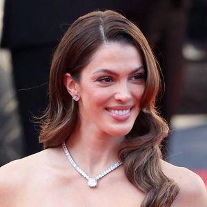 Antoine Dupont et Iris Mittenaere séparés après le Festival de Cannes

Iris Mittenaere - Antoine Dupont et sa compagne Iris Mittenaere se retrouvent sur les marches  du film « Dossier 137 » lors du 78ème Festival International du Film de Cannes 

© Jacovides / Moreau / Bestimage