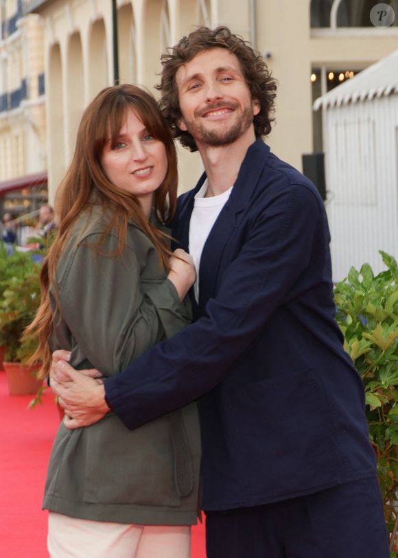 Alison Wheeler et Baptiste Lecaplain - Cérémonie de clôture de la 39ème édition du festival du film romantique de Cabourg le 14 juin 2025. © Guirec Coadic / Bestimage