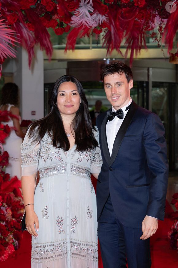 Louis Ducruet et sa femme Marie lors de la soirée de gala du Grand Prix de Formule 1 de Monaco à la salle des étoiles au Monte-Carlo Sporting à Monaco le 25 mai 2025.

© Olivier Huitel / Crystal / Bestimage