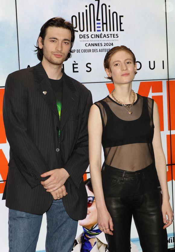 Adam Bonitzer et sa soeur Agathe à l'avant-première du film "Ma vie, ma gueule" au cinéma UGC Ciné Cité Les Halles à Paris le 17 septembre 2024.

© Coadic Guirec / Bestimage