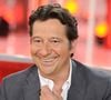 Désormais, il prend moins de risques et regrette parfois de devoir s’éloigner de sa fille pour ses tournées.

Laurent Gerra - Enregistrement de l'émission "Vivement Dimanche" présentée par M.Drucker et diffusée le 5 juillet 2020 sur France 2, le 29 juin 2020. © Guillaume Gaffiot / Bestimage