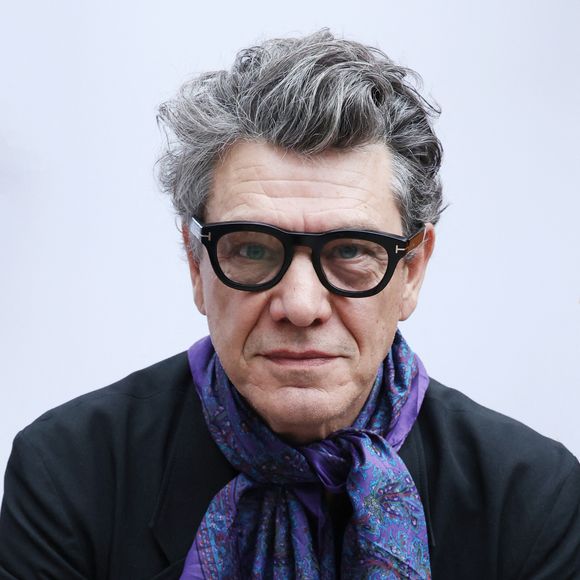 Un papa comblé !

Exclusif - Marc Lavoine au Festival du Livre de Paris au Grand Palais à Paris © Denis Guignebourg / Bestimage