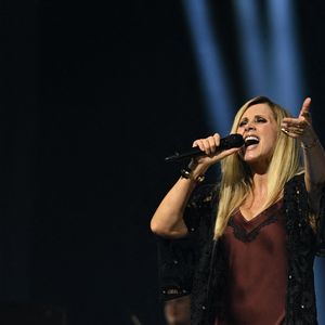 Aux États-Unis, elle était entourée de mannequins qui défiaient les lois de la physique

Lara Fabian se produit au Zénith de Rouen, France, le 7 octobre 2025. Photo par Christophe Meng/ABACAPRESS.COM