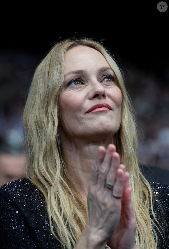 Vanessa Paradis lors de la 15ème édition du festival Lumière à Lyon le 12 octobre 2024.

© Dominique Jacovides / Bestimage
