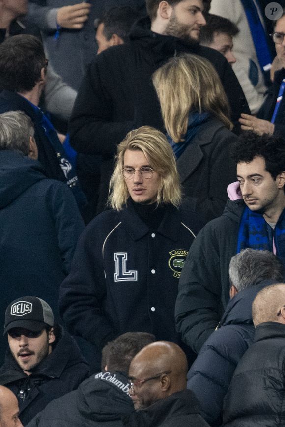 Paul Mirabel - Célébrités dans les tribunes du quart de finale de la Ligue des Nations de l'UEFA 2025 "France - Croatie (2-0 / tab 5-4)" au Stade de France à Saint-Denis le 23 mars 2025. © Cyril Moreau/Bestimage