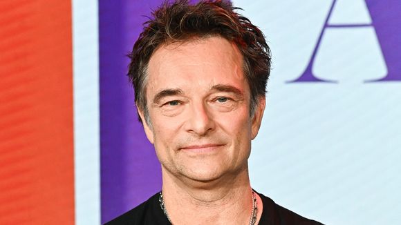 En 3 ans, une femme a perdu tout l'argent qu'elle avait à cause de David Hallyday... Le chanteur n'y est pour rien !