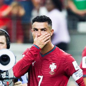La Coupe du monde a marqué la fin d'un rêve pour le Portugal de Cristiano Ronaldo et le Brésil de Neymar, tous deux éliminés sans décrocher le trophée.

Cristiano Ronaldo pleure après la défaite du Portugal contre l'Espagne lors de la Coupe du monde au Dallas Stadium, au Texas.

© Imago/PsnewZ/Bestimage