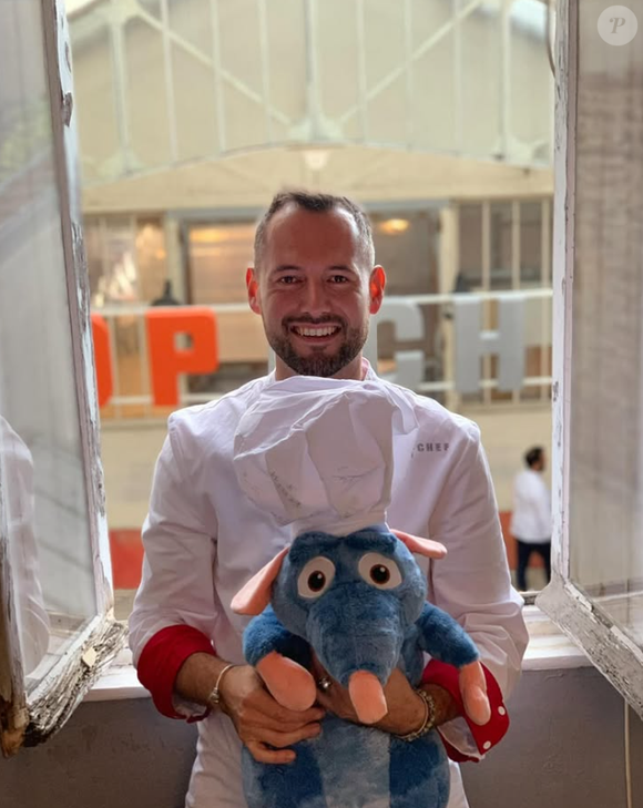 Désormais, il adopte une nouvelle routine plus saine, un meilleur équilibre entre vie professionnelle et vie personnelle.

David Gallienne, gagnant de "Top Chef" saison 11 en 2020 sur M6.